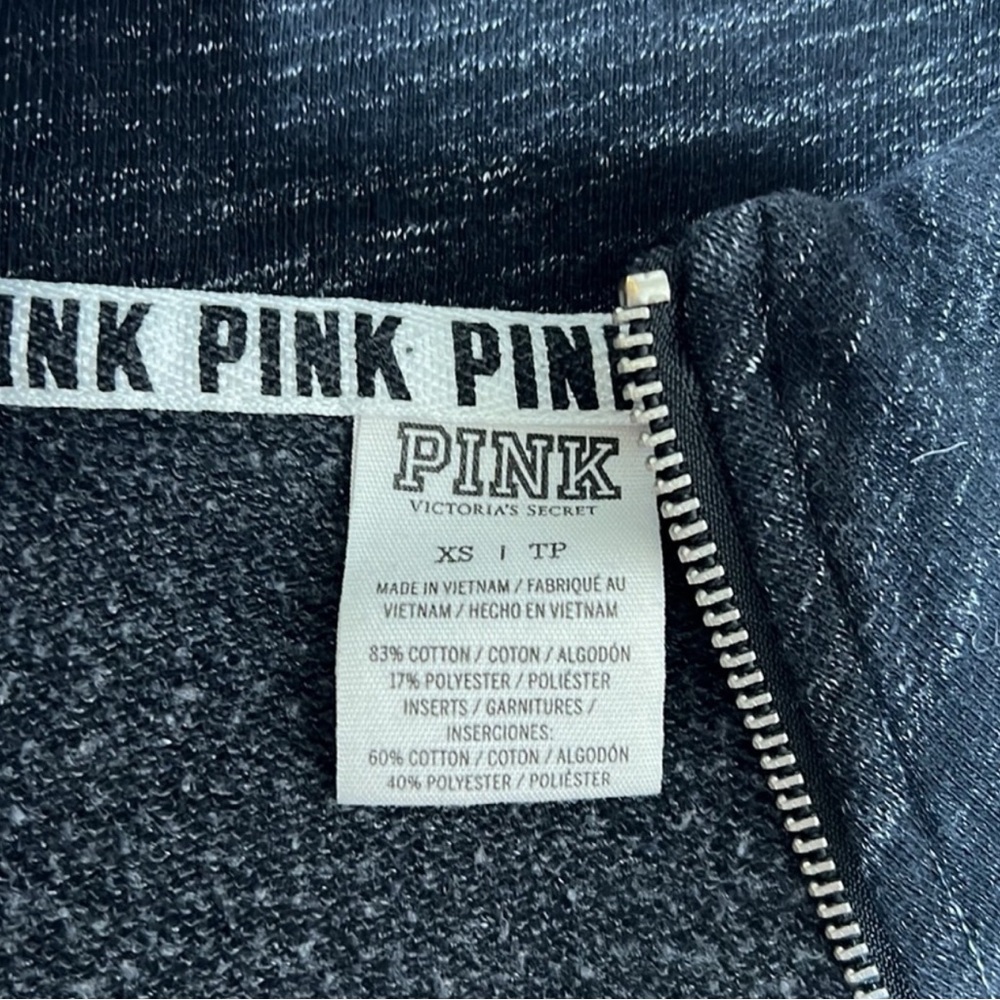 PINK Victoria’s Secret XS 4-Piece Bundle - Picture 6 of 16